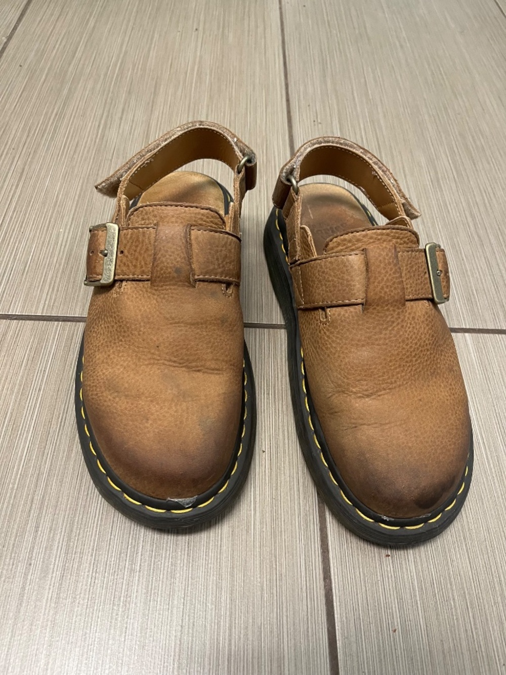 Dr. Martens Jorge II Clogs - Picture 2 of 4